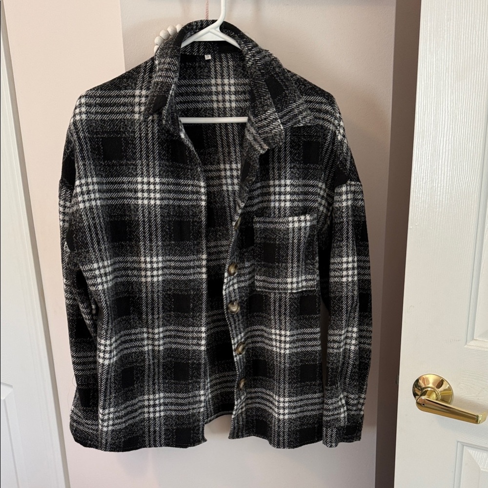 Womens Black & White Plaid Button-Up Jacket